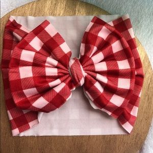 Red and light pink head wrap bow